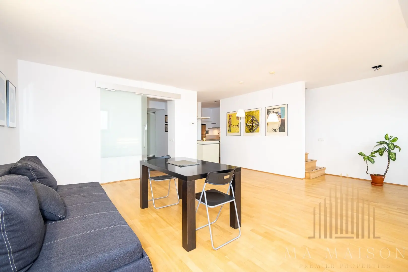 Pronájem mezonetového bytu 2+kk, 103m², Pod Vilami, Praha Nusle