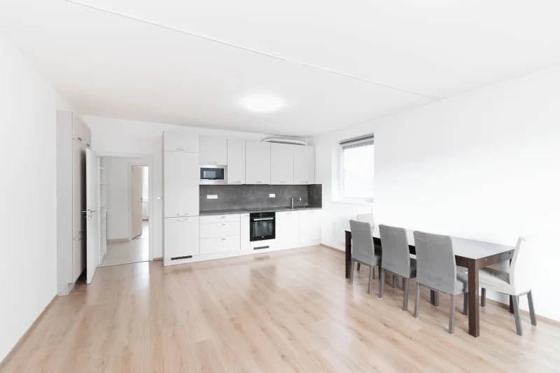 Pronájem bytU 3+kk, 81 m² - Praha - Černý Most