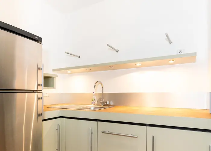 Pronájem mezonetového bytu 2+kk, 103m², zařízený, Pod Vilami, Praha 4 - Nusle