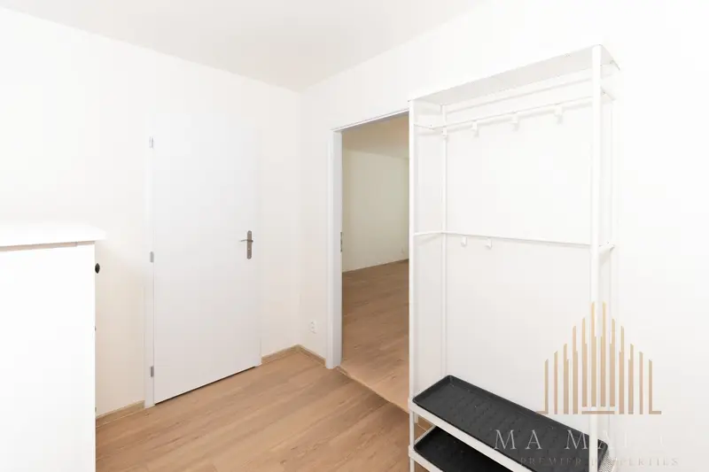 Pronájem bytu 1+1, 38 m², Praha - Bohnice