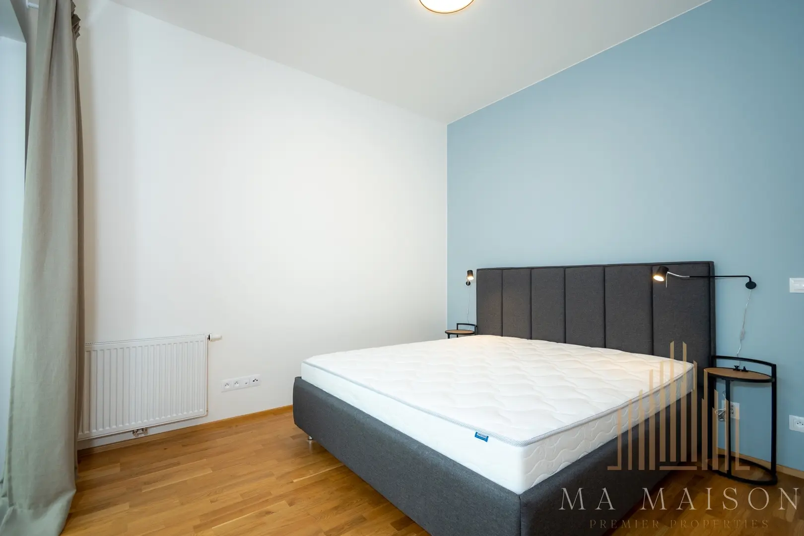 Pronájem bytu 2+kk o výměře 64.4 m² s balkónem, Praha - Karlín