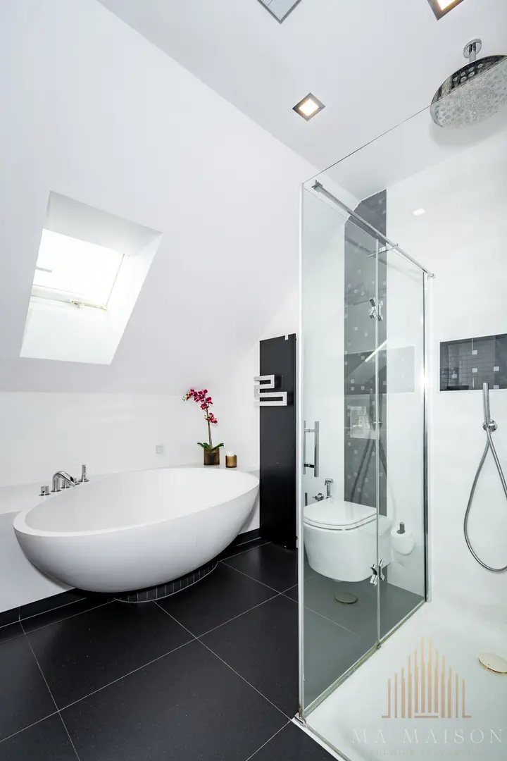 Pronájem krásného bytu s terasou 3+kk, 95 m² - Praha - Žižkov