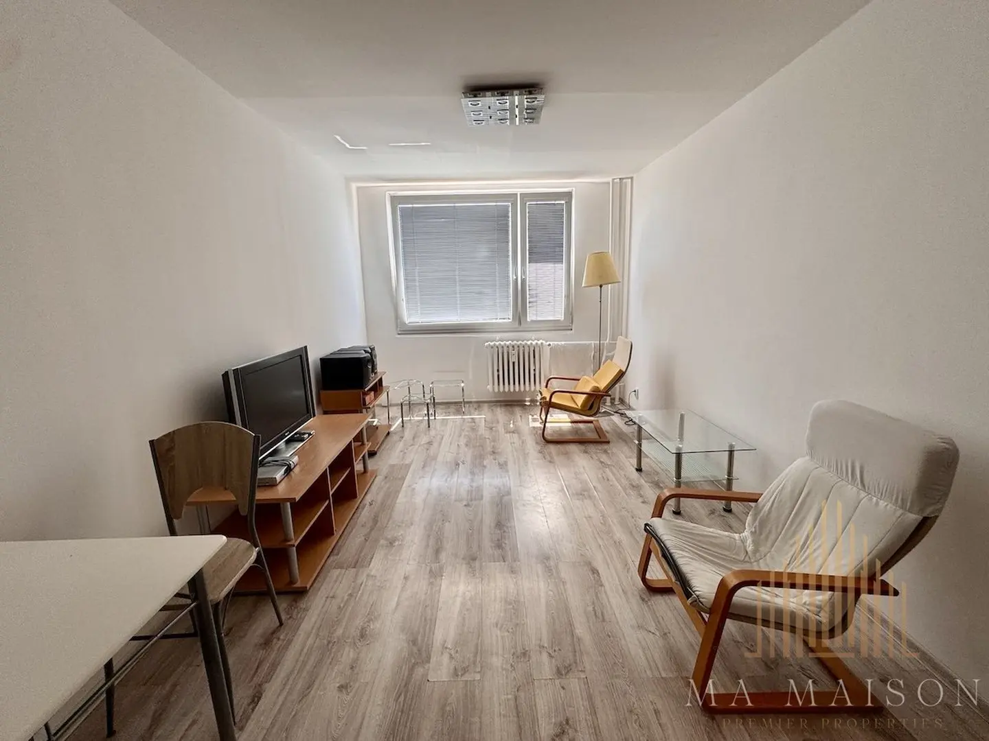 Pronájem bytu 2+kk, 42 m2, panel, částečně zařízený, Praha 4 - Chodov