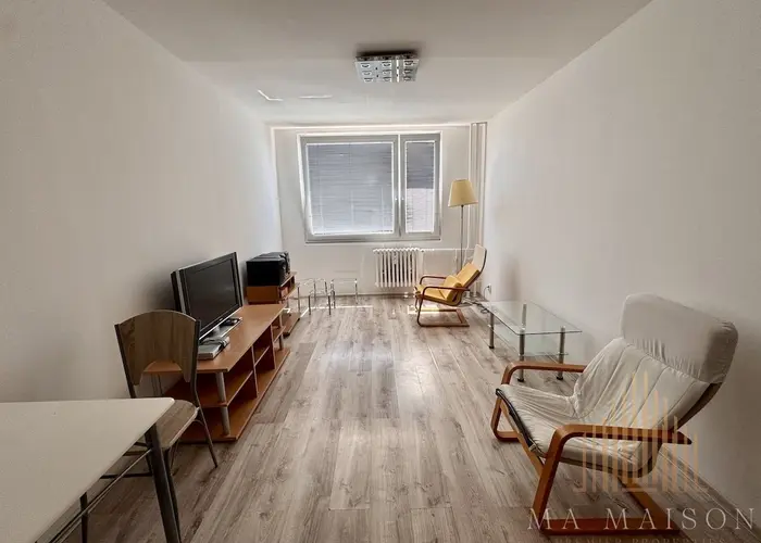 Pronájem bytu 2+kk, 42 m2, panel, částečně zařízený, Praha 4 - Chodov