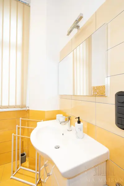 Pronájem bytu 2+kk 44 m², Praha - Smíchov