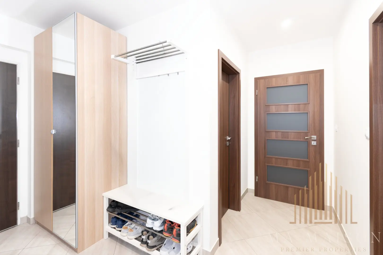 Pronájem bytu 3+kk 79 m², Praha - Záběhlice