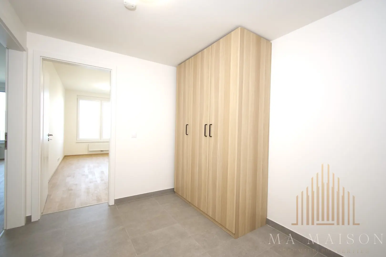 Moderní byt 2+kk/B, nezařízený, ul. Smržových, Praha 9 - Vysočany