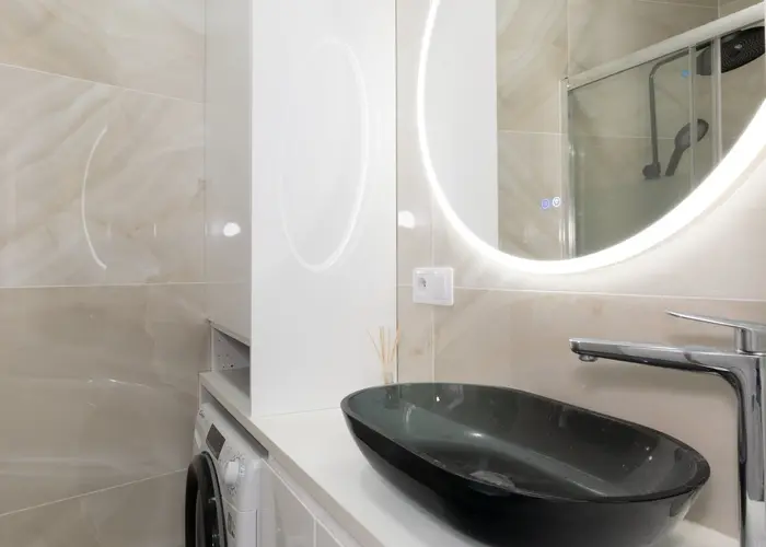 Pronájem bytu 1+1 36 m², Praha - Veleslavín