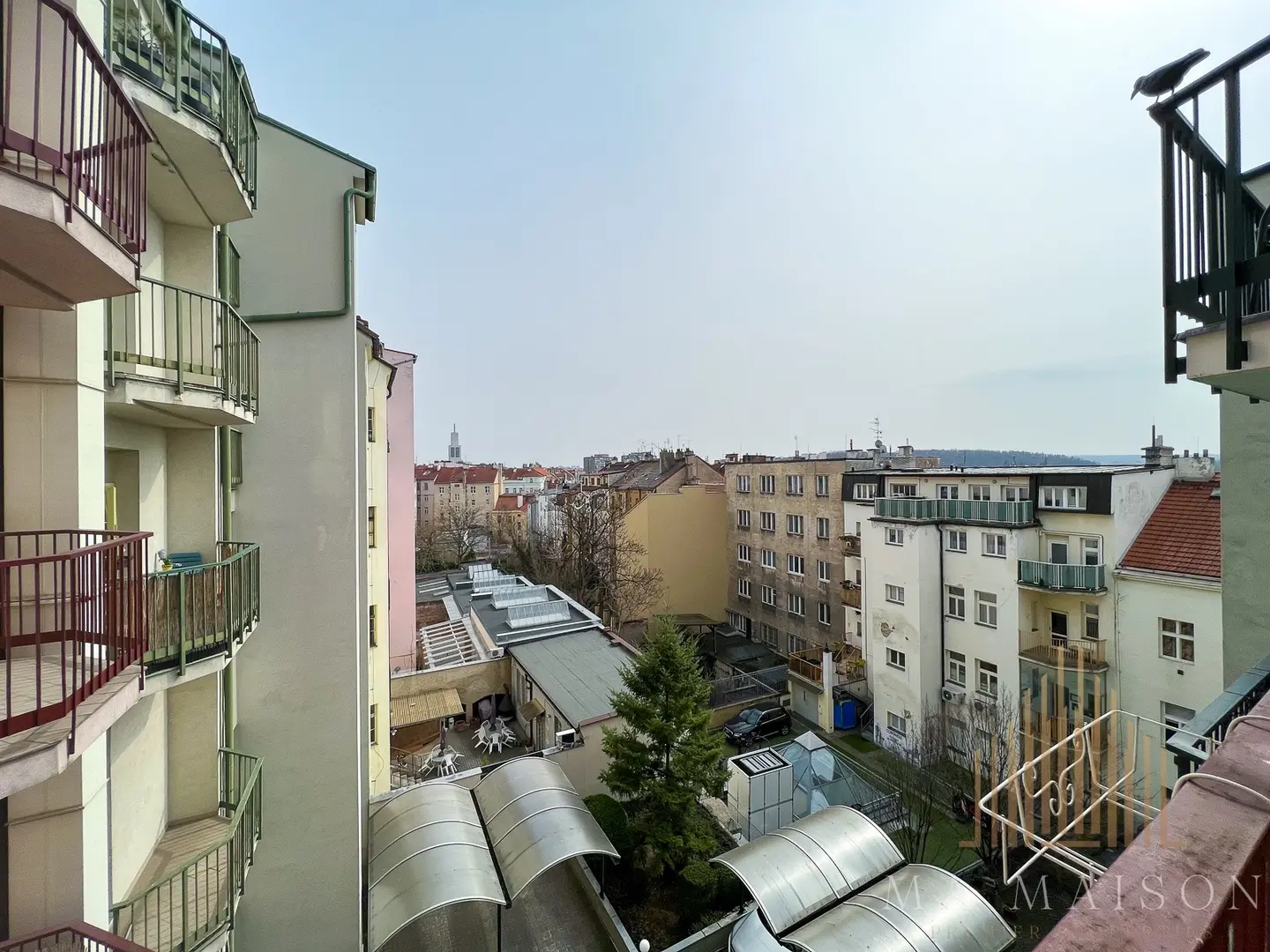 Pronájem bytu 3+kk, 84m², ulice Holandská, Praha - Vršovice