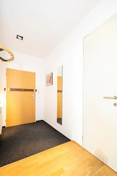 Pronájem mezonetového bytu 2+kk, 103m², Pod Vilami, Praha Nusle