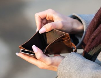 Neplatičů skokově přibylo. Umíte je poznat?