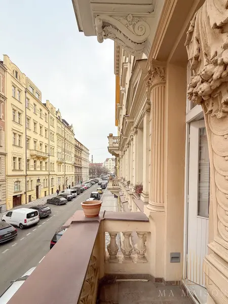 Pronájem bytu 2+kk 44 m², Praha - Smíchov