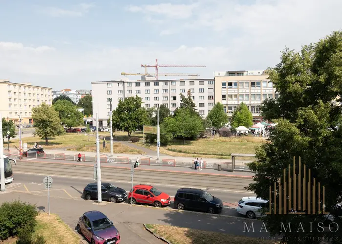 Prodej bytu 2+1 55 m², Praha - Vršovice