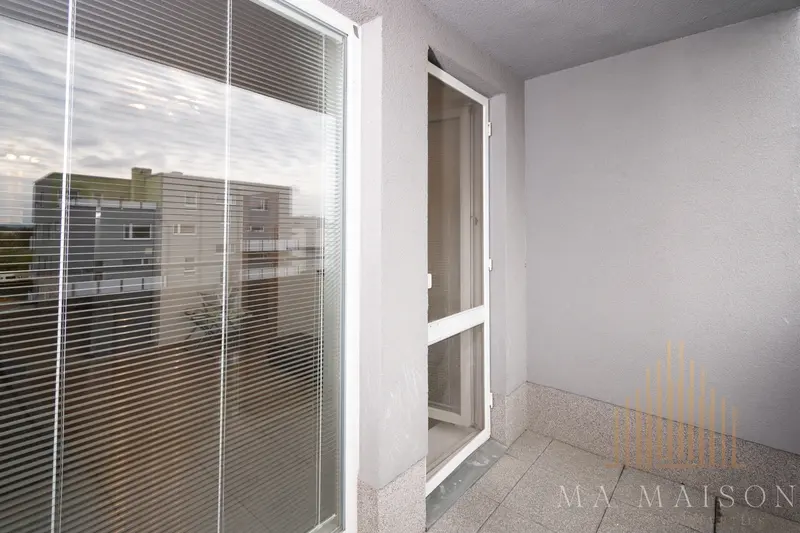 Pronájem slunného bytu 2+kk/G/B/S s výměrou  45m² - Praha - Uhříněves