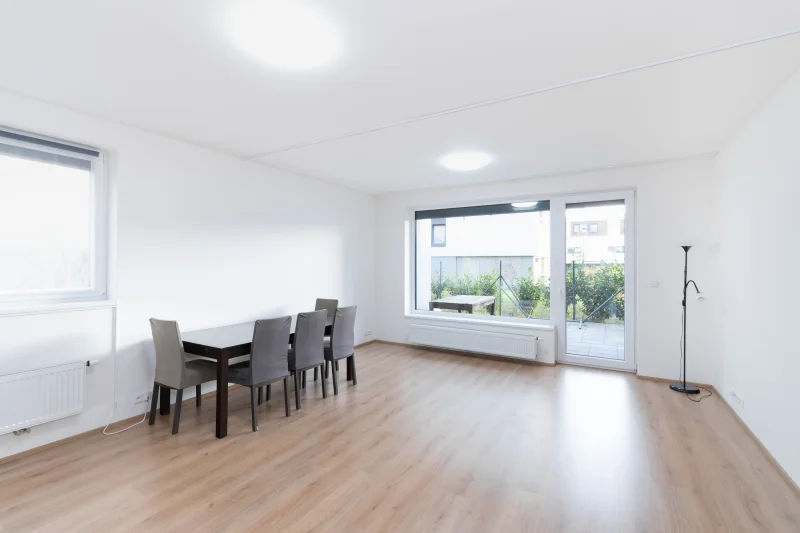 Pronájem bytU 3+kk, 81 m² - Praha - Černý Most
