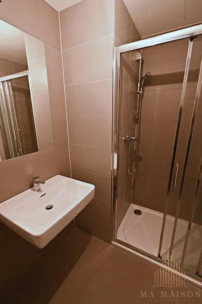 Pronájem bytu 3+kk/L/G o výměře 53m² v lokalitě Praha - Košíře