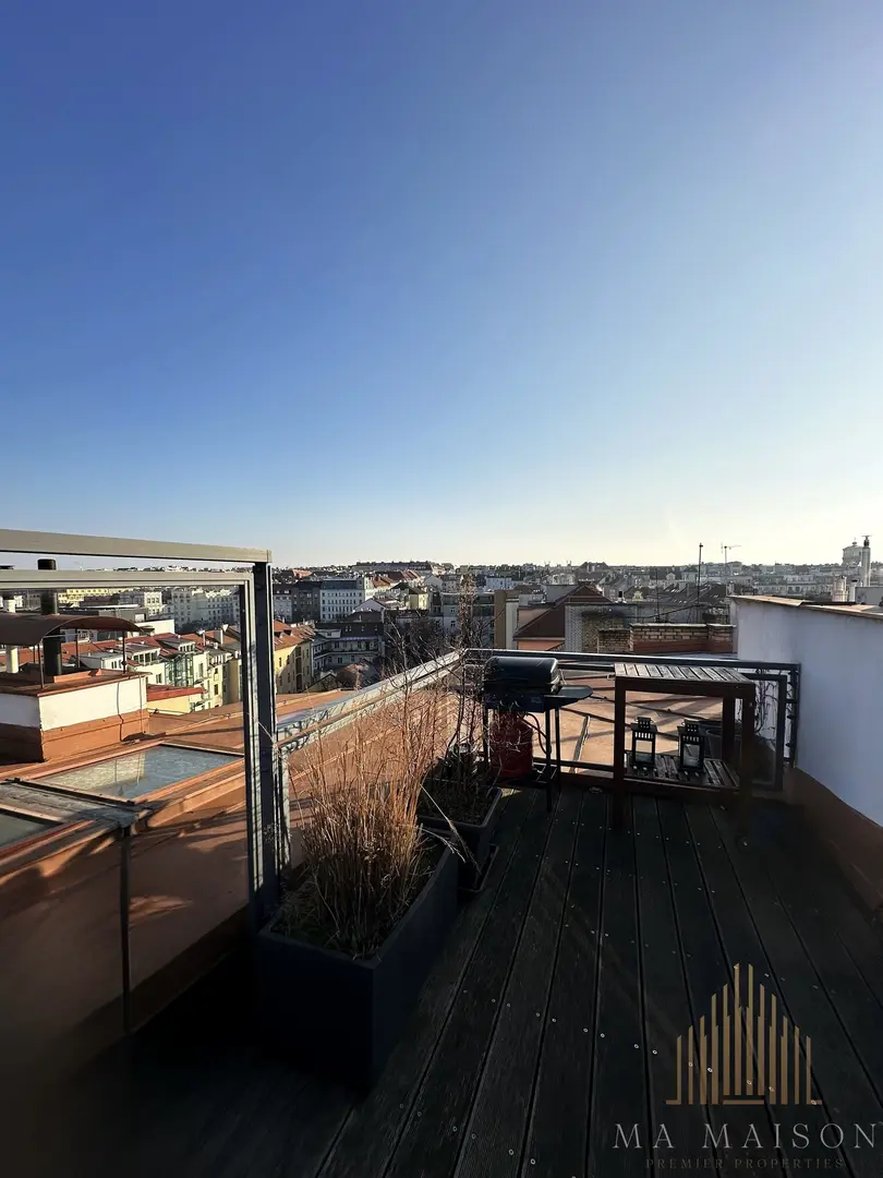 Pronájem krásného bytu s terasou 3+kk, 95 m² - Praha - Žižkov