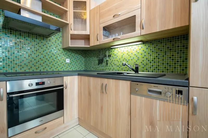 Pronájem slunného bytu 2+kk/G/B/S s výměrou  45m² - Praha - Uhříněves