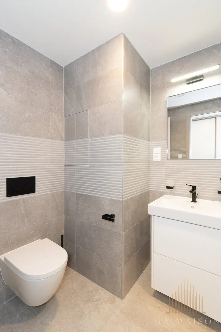 Pronájem bytu 1+kk 32 m², Praha - Hloubětín