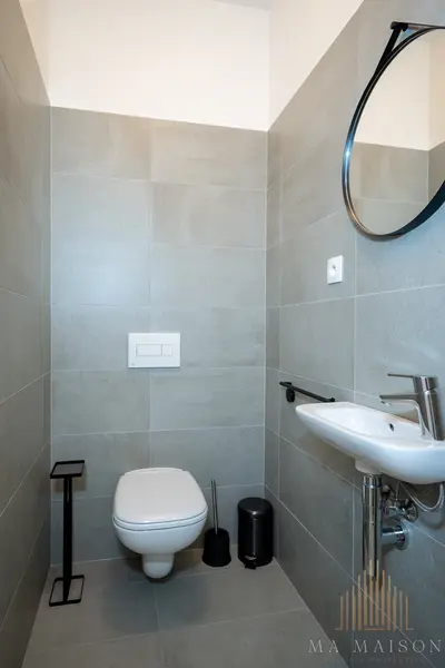 Pronájem bytu 2+kk o výměře 64.4 m² s balkónem, Praha - Karlín