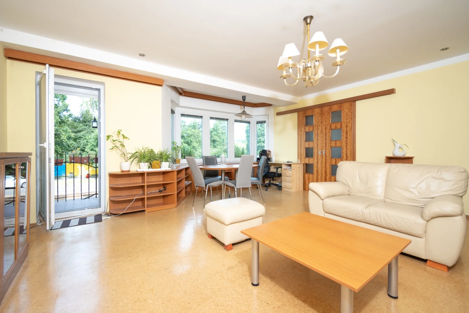 Pronájem bytu 3+1, 96 m² - Praha - Podolí