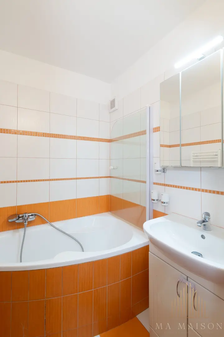 Pronájem bytu 3+kk 72 m², Říčany
