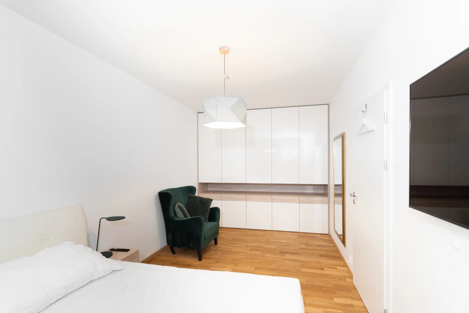 Pronájem bytu 3+kk, 91 m² - Praha - Střížkov