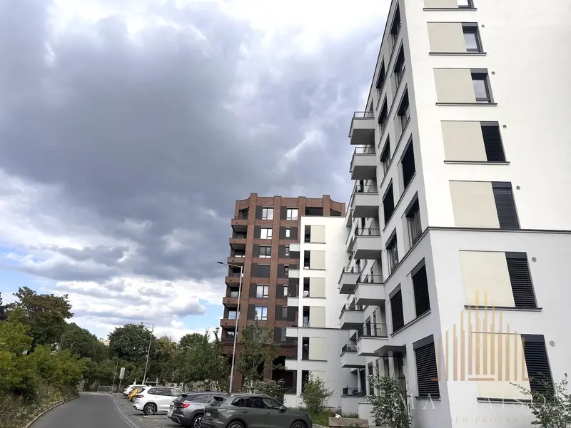 Pronájem bytu 2+kk/B, 42 m², nezařízený, Praha 4 - Nusle