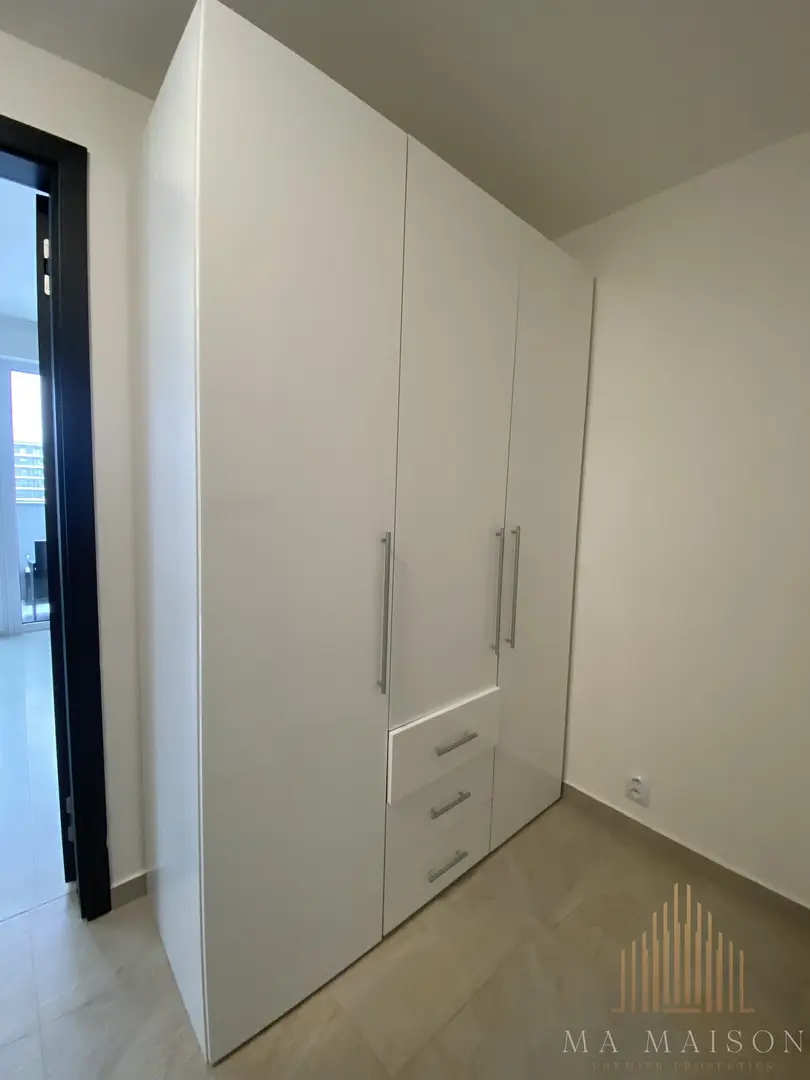 Pronájem bytu 1+kk/B, 33 m2, zařízený/nezařízený, Praha 7 - Holešovice