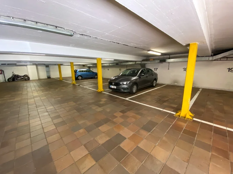 Pronájem bytu 3+1, 96 m² - Praha - Podolí