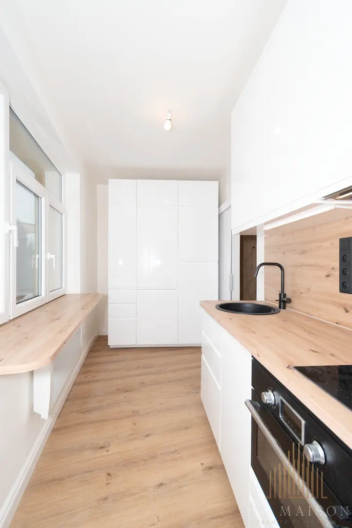 Pronájem bytu 1+1 36 m², Praha - Veleslavín