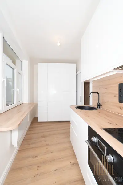 Pronájem bytu 1+1 36 m², Praha - Veleslavín