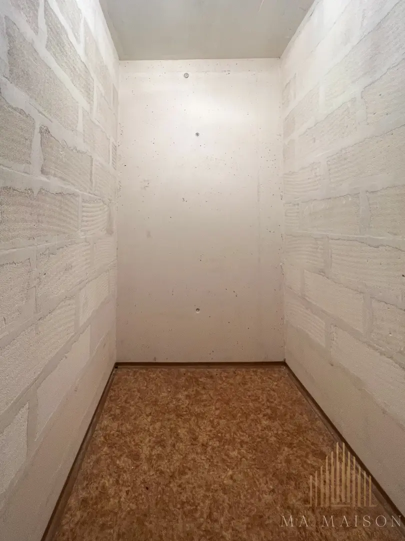 Pronájem bytu 1+kk s prostornou lodžií, ulice Poděbradská 777/9, Praha - Vysočany