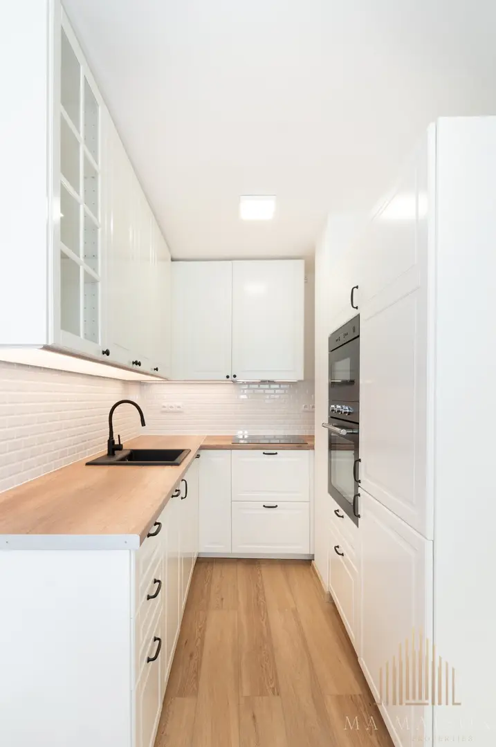 Pronájem bytu 1+1, 38 m², Praha - Bohnice