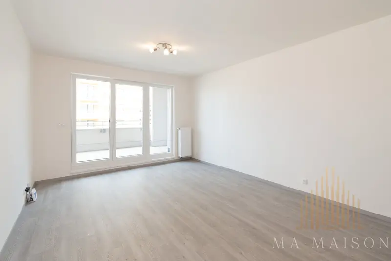Pronájem bytu 1+kk 34 m², Praha - Vysočany