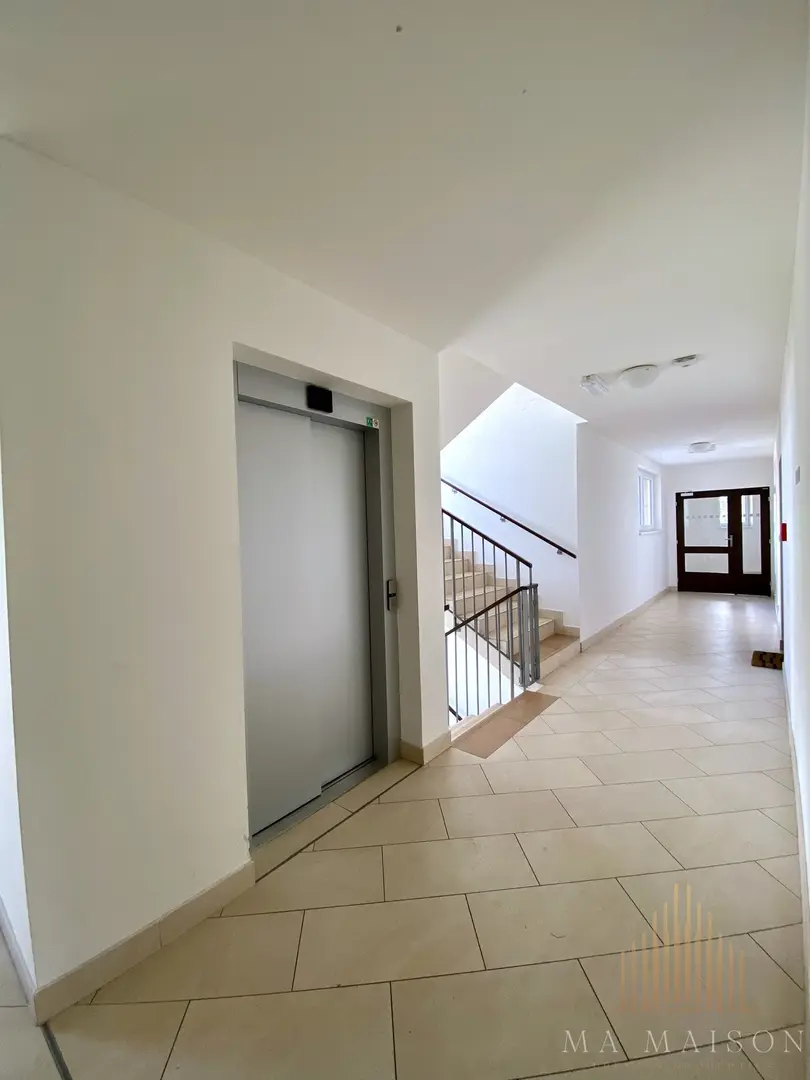 Pronájem bytu 1+kk/ 35m2,  ulice Františka Diviše, Praha Uhříněves