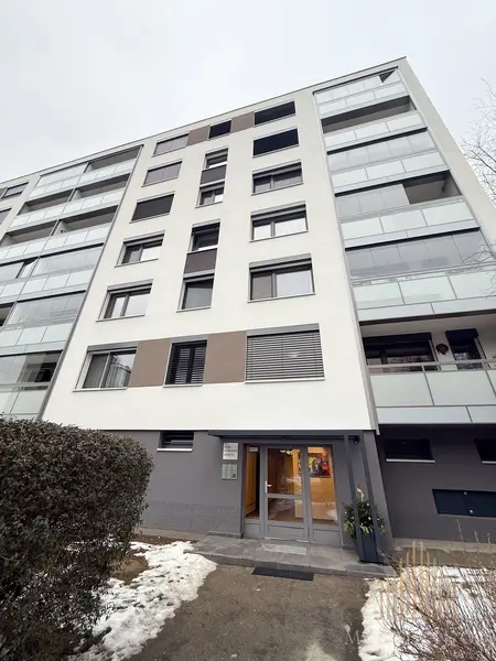 Pronájem bytu 1+kk 29 m², Praha - Hodkovičky