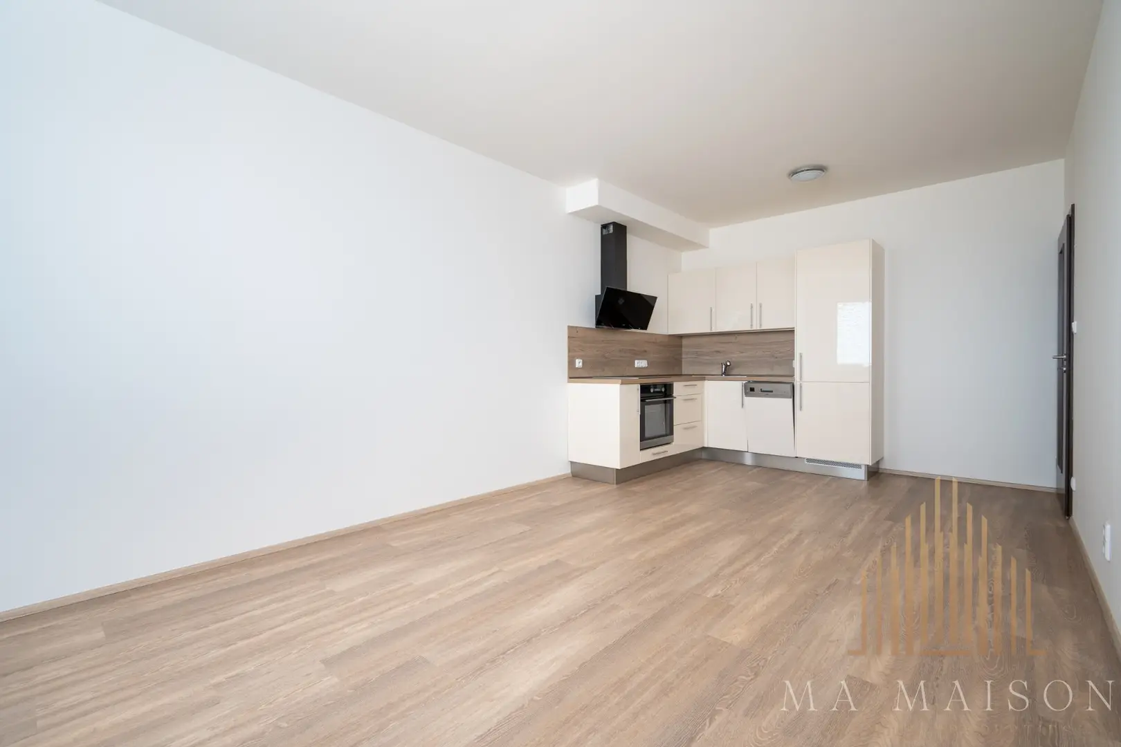 Pronájem bytu 2+kk 52 m² - Praha - Barrandov