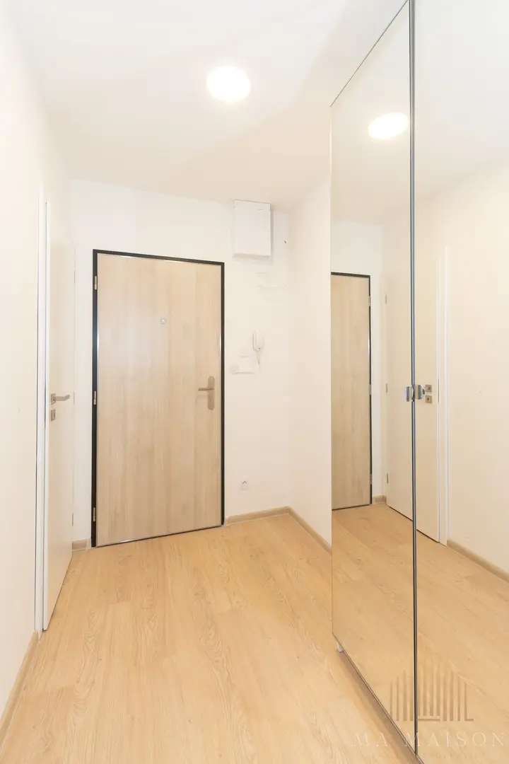 Pronájem bytu 1+kk 29 m², Praha - Hodkovičky