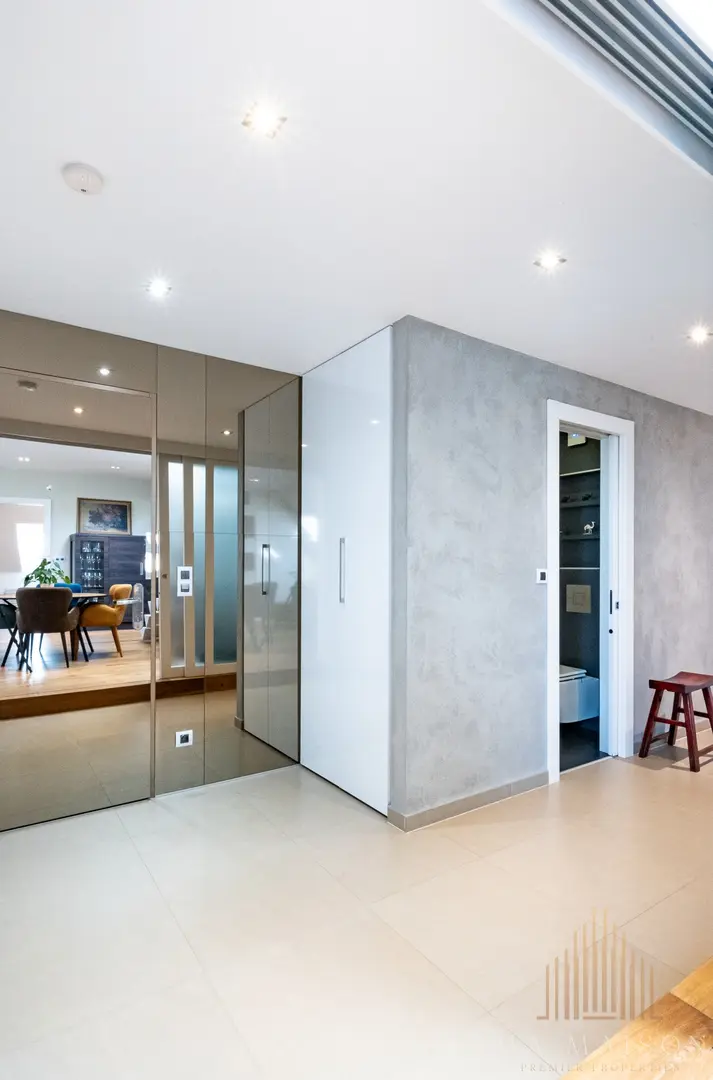 Pronájem krásného bytu s terasou 3+kk, 95 m² - Praha - Žižkov